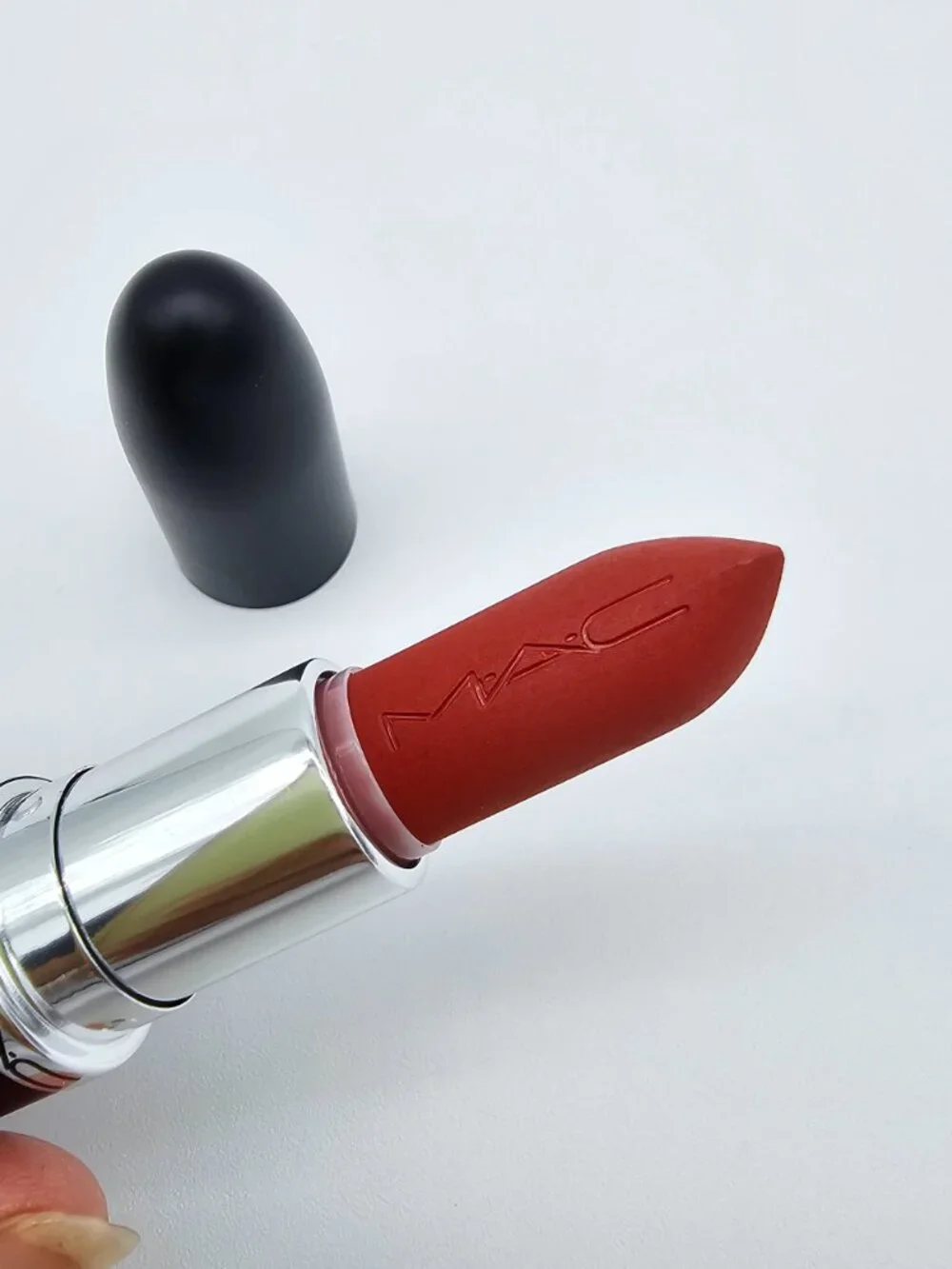 MAC 602 Chili Macximal Matte Lipstick, Warm Brick Red, New without box - Picture 10 of 15